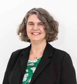 photo of Cindy Aossey