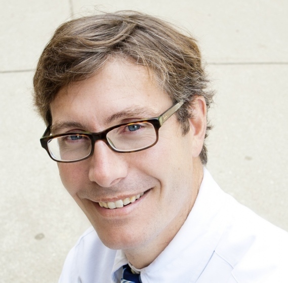 photo of Jonathan Thomas
