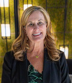 photo of Kelly Stone