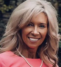 photo of Dee Crescitelli